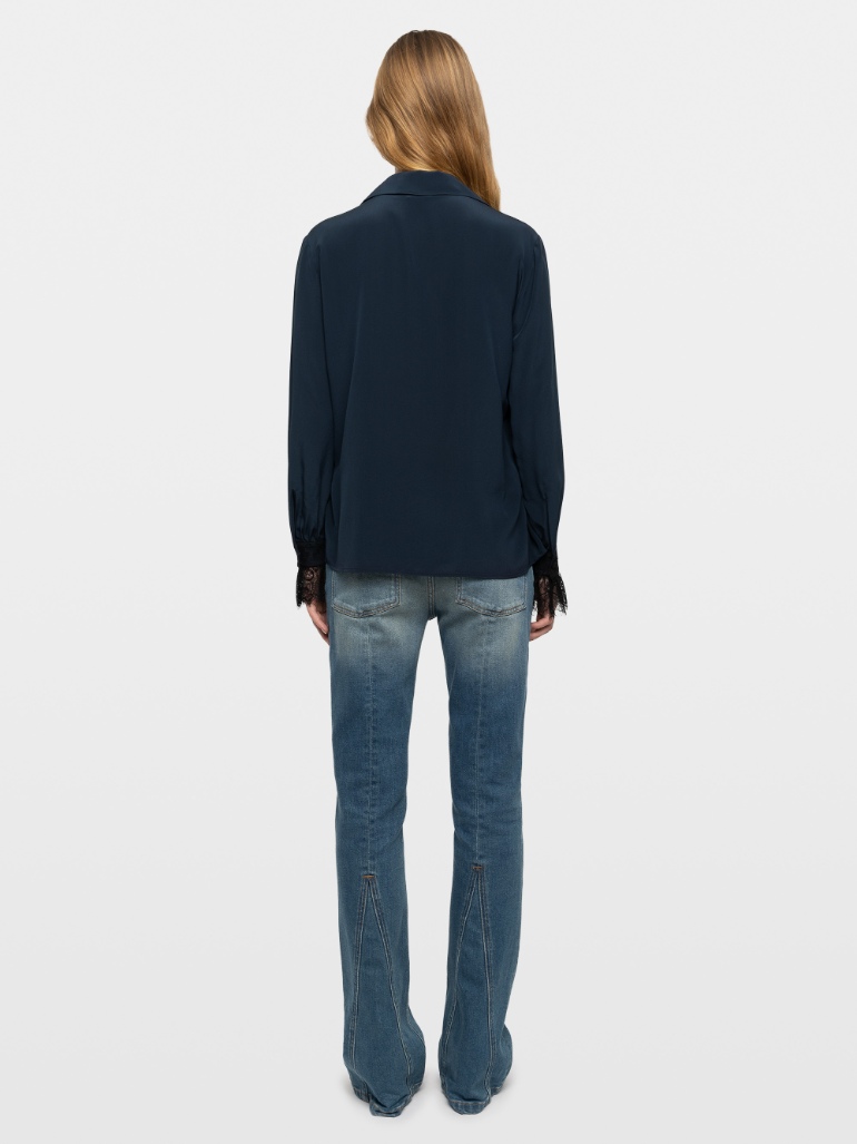 Thely Shirt