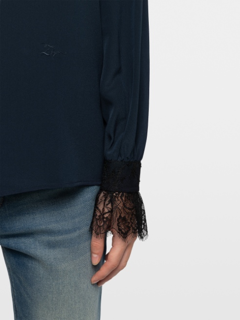 Thely Shirt